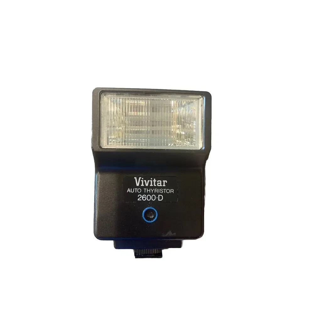 Vivitar Auto Thyristor 2600 D Flash‎ (Condition Unknown, No Way To Test)